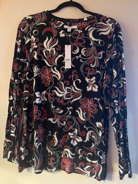 Chico's Black Red & White Floral Swirl Long Sleeve Top